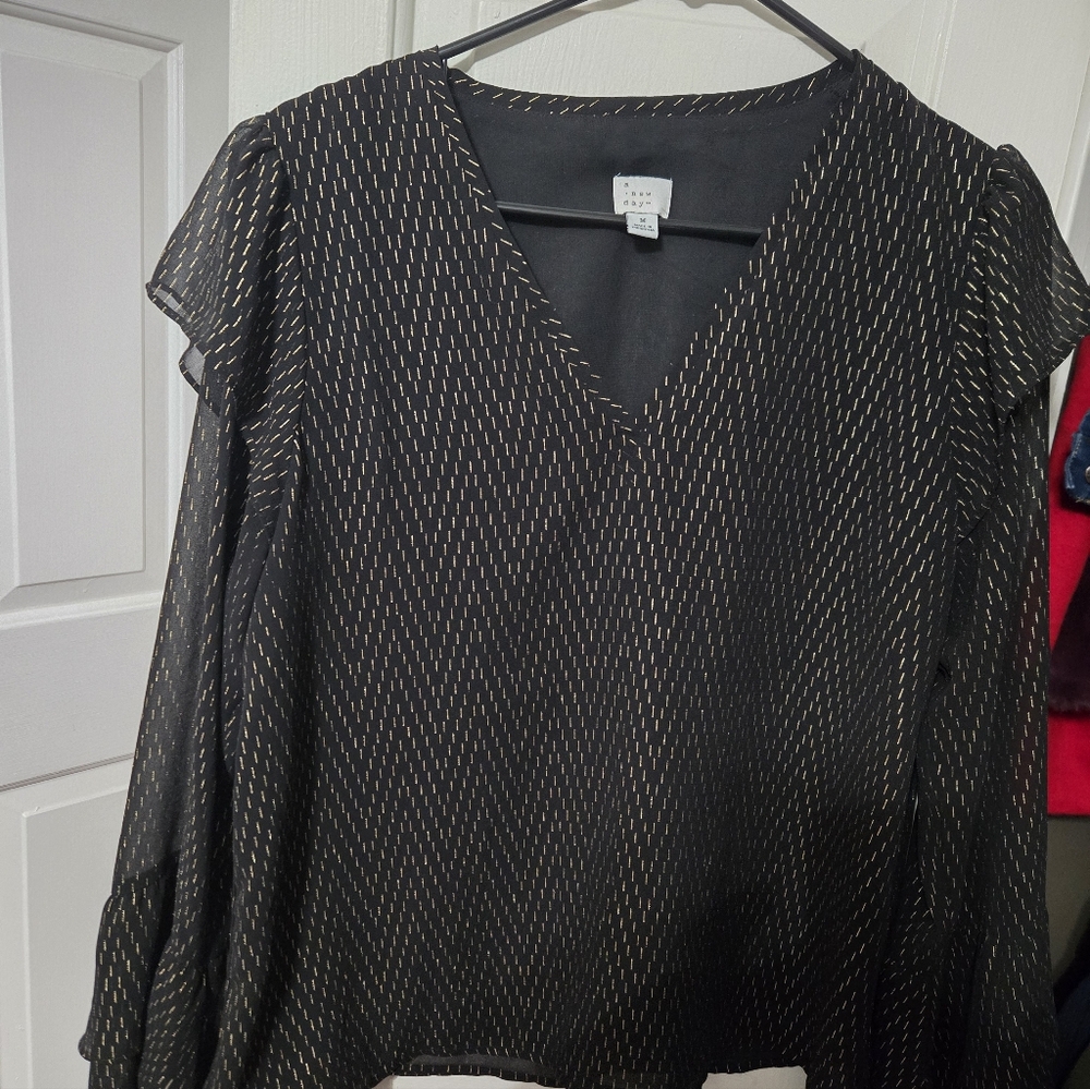 Elegant Black and Gold Women's Top
